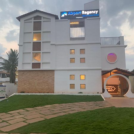 Готель Airport Regency Devanahalli Екстер'єр фото